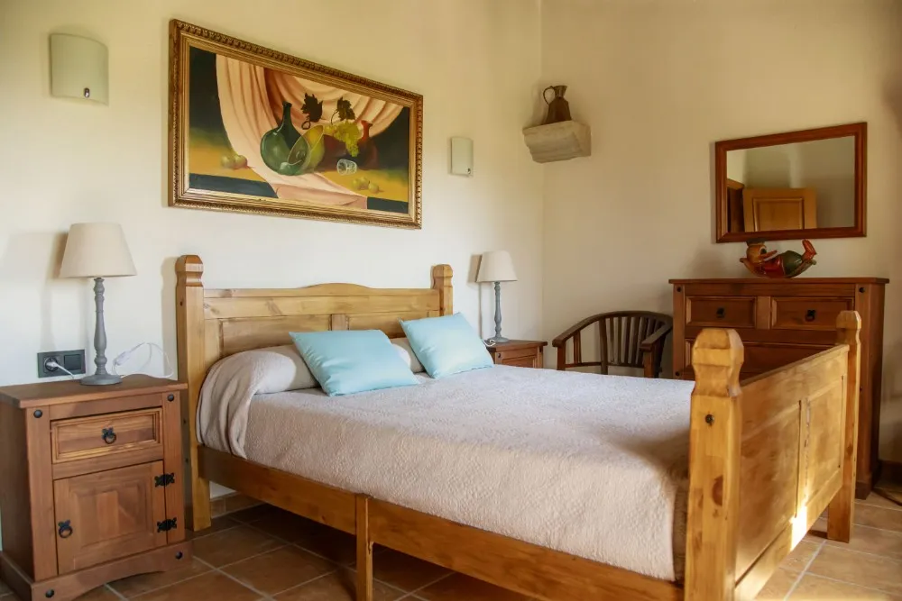 Habitación con cama doble